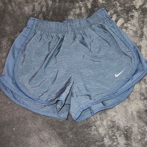 Nike Dri-Fit    XS